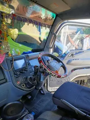 Mitsubishi Canter 2006 Lorry (Used)