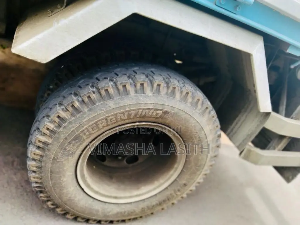 Isuzu ELF 450 1998 Lorry (Used)