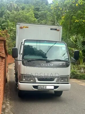 Isuzu NKR 2004 Lorry (Used)