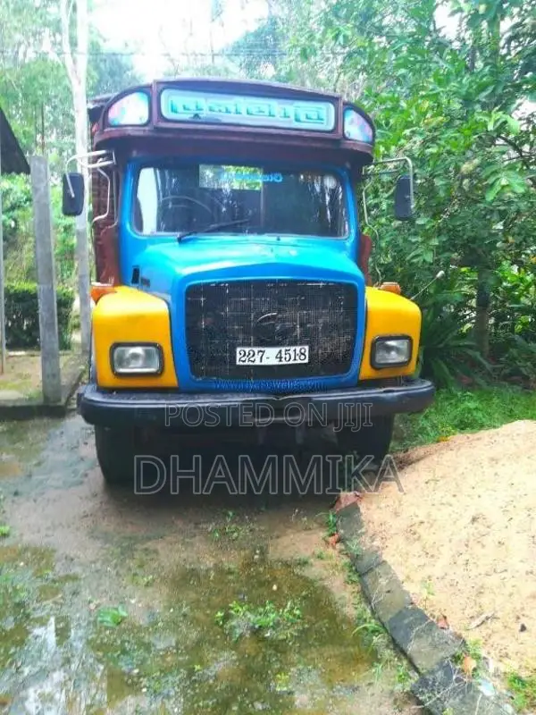Tata 1613 1995 Lorry (Used)