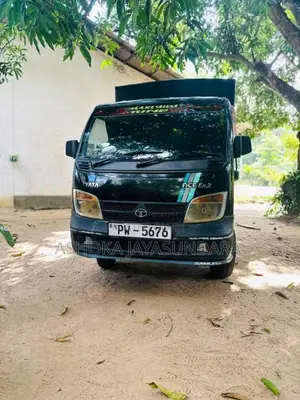 Tata Dimo Batta 2013 Lorry (Used)