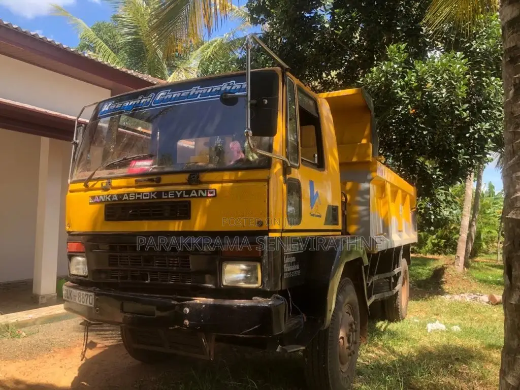 Ashok-Leyland Cargo 2011 Lorry (Used)