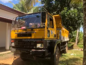 Ashok-Leyland Cargo 2011 Lorry (Used)