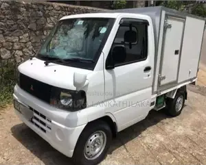 Mitsubishi MiniCab 2006 Lorry (Used)