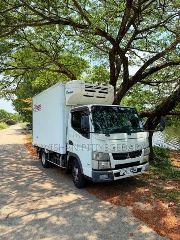 Mitsubishi Canter 2014 Lorry (Used)
