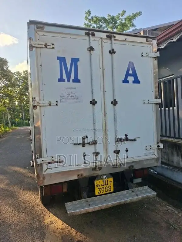 Toyota Dyna 1999 Lorry (Used)