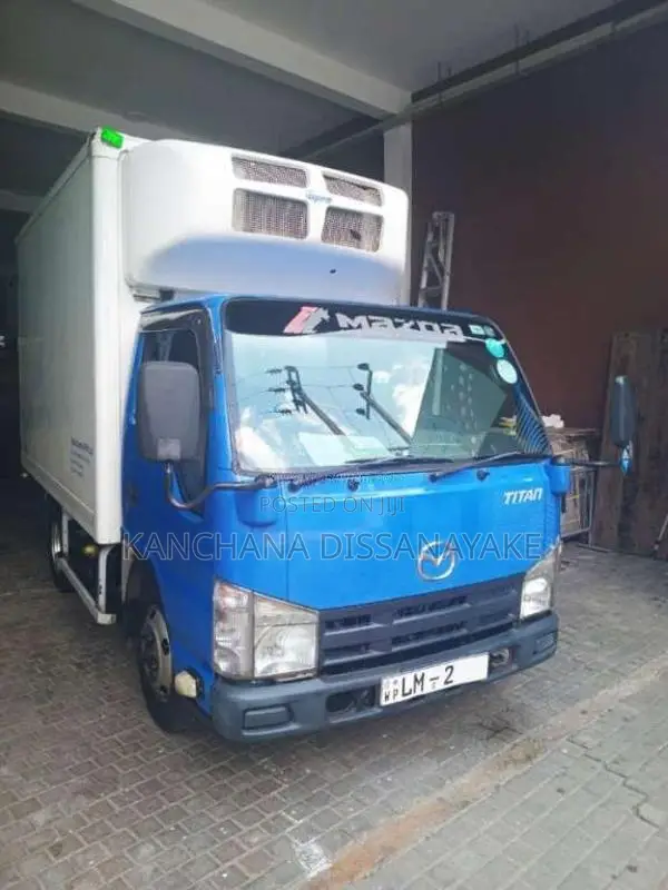 Mazda TITAN 2012 Lorry (Used)