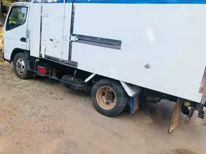 Mitsubishi Fuso 2013 Lorry (Used)