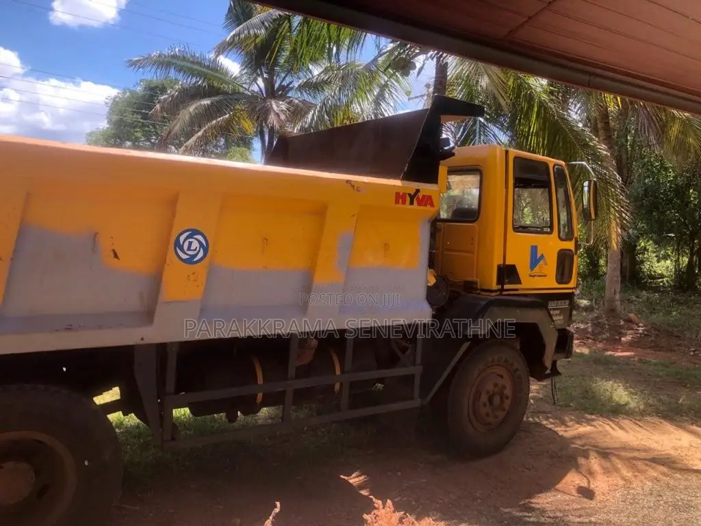 Ashok-Leyland Cargo 2011 Lorry (Used)
