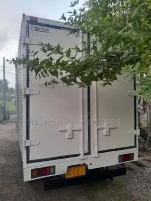 Toyota Dyna 2000 Lorry (Used)