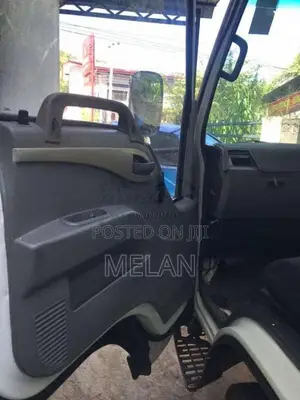 JAC Full Body 2012 Lorry (Used)