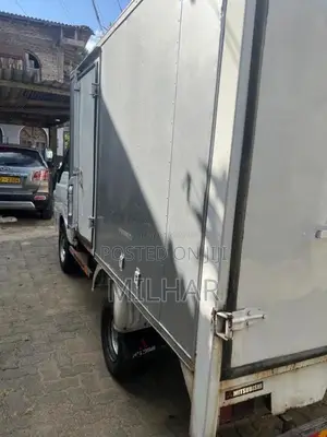 Mazda Bongo 2004 Lorry (Used)