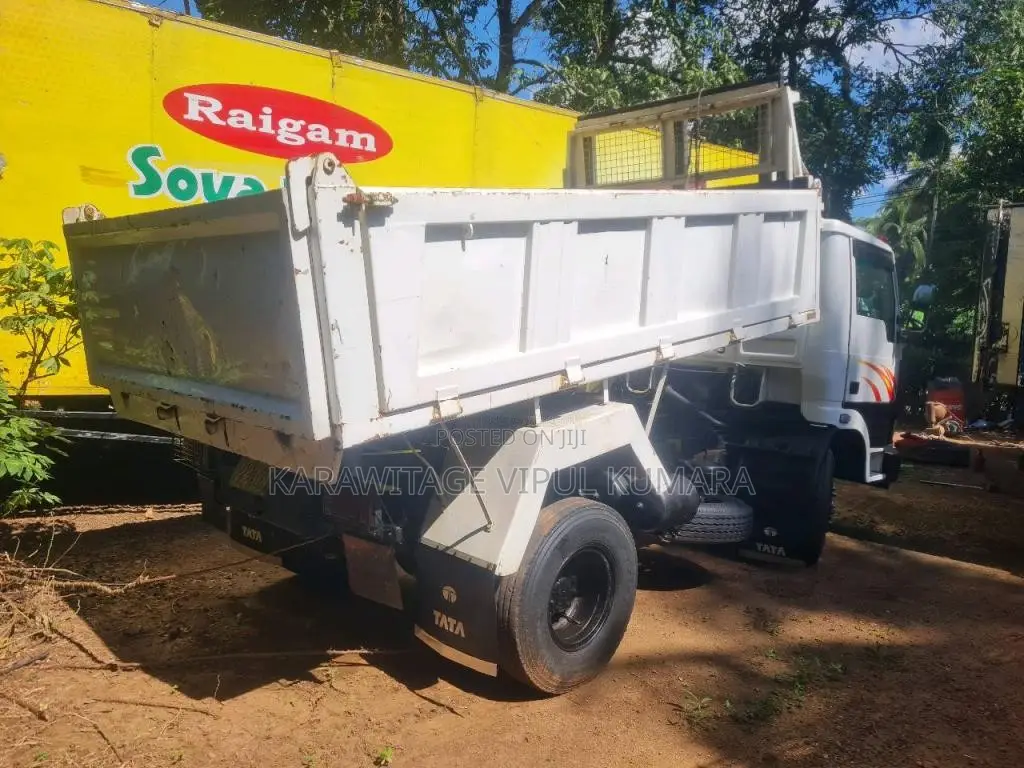 Tata Tipper 2012 Lorry (Used)