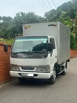 Isuzu NKR 2004 Lorry (Used)