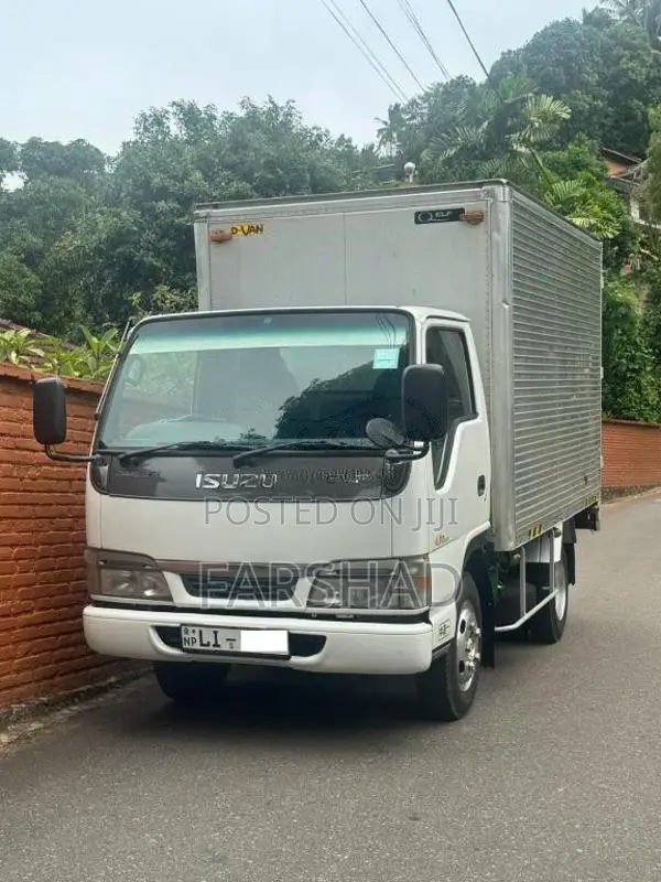 Isuzu NKR 2004 Lorry (Used)