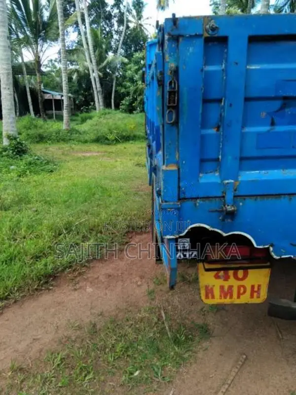 Tata 1210 1996 Lorry (Used)