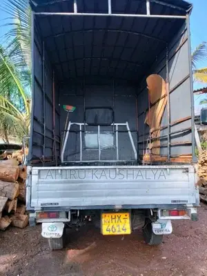 Toyota TownAce 1997 Lorry (Used)