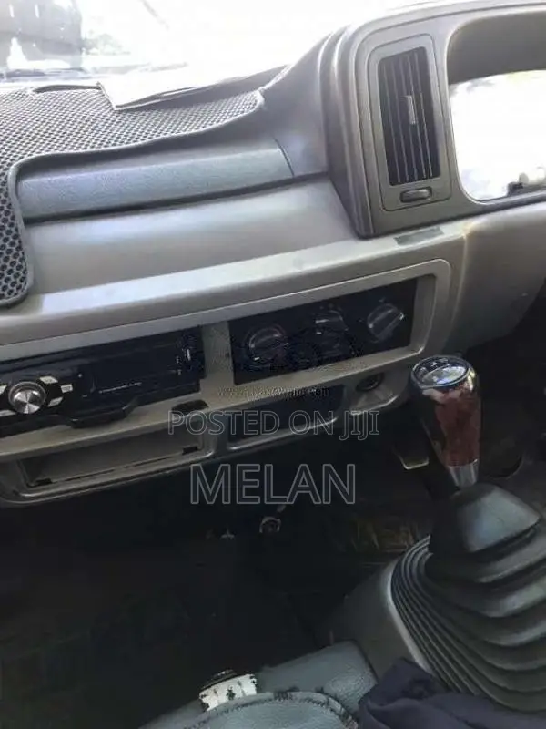 JAC Full Body 2012 Lorry (Used)