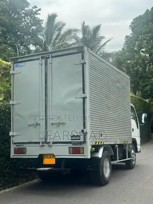 Isuzu NKR 2004 Lorry (Used)