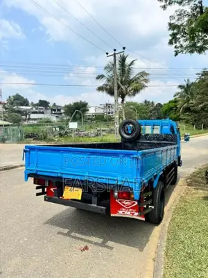 Isuzu NPR 1980 Lorry (Used)