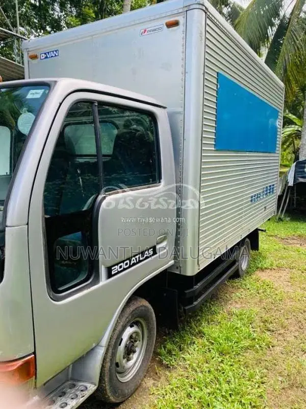 Nissan Atlas 1999 Lorry (Used)