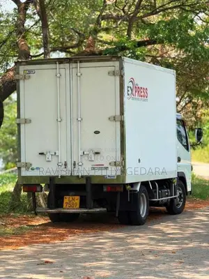 Mitsubishi Canter 2014 Lorry (Used)