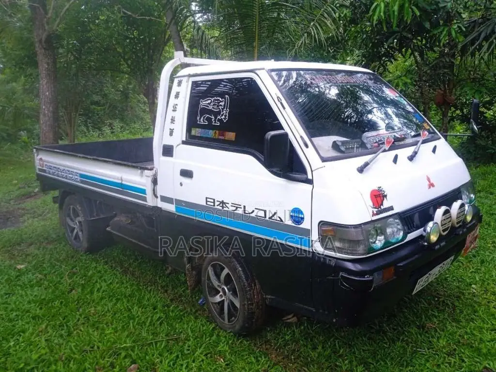Mitsubishi PO5 1998 Lorry (Used)