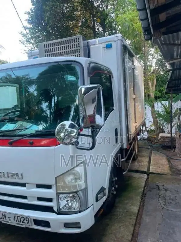 Isuzu ELF Freezer 2008 Lorry (Used)