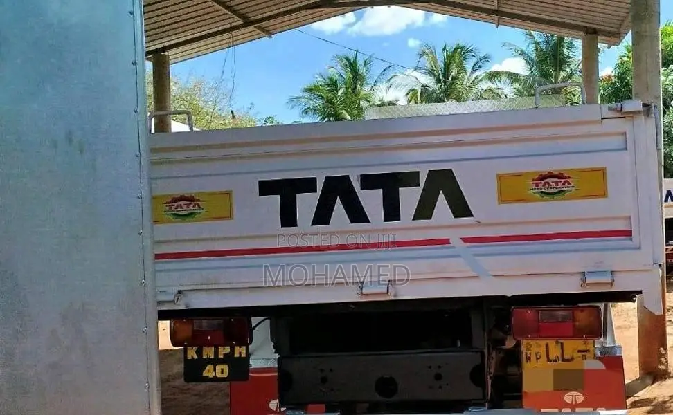 Tata 709 2014 Lorry (Used)