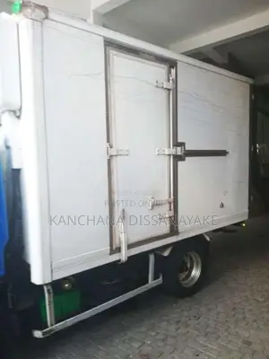 Mazda TITAN 2012 Lorry (Used)