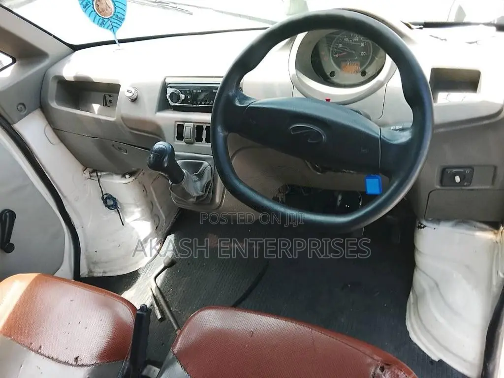 Mahindra Jeeto 2015 Lorry (Used)