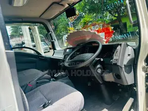 Isuzu NPR 2019 Lorry Unregistered (Recondition)