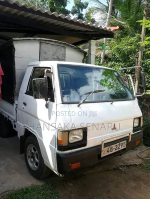 Mitsubishi L300 1981 Lorry (Used)