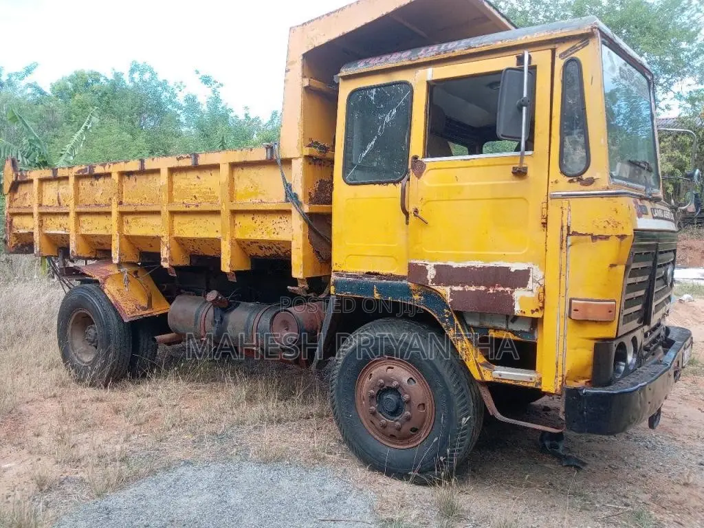 Ashok-Leyland Leyland 2011 Lorry (Used)