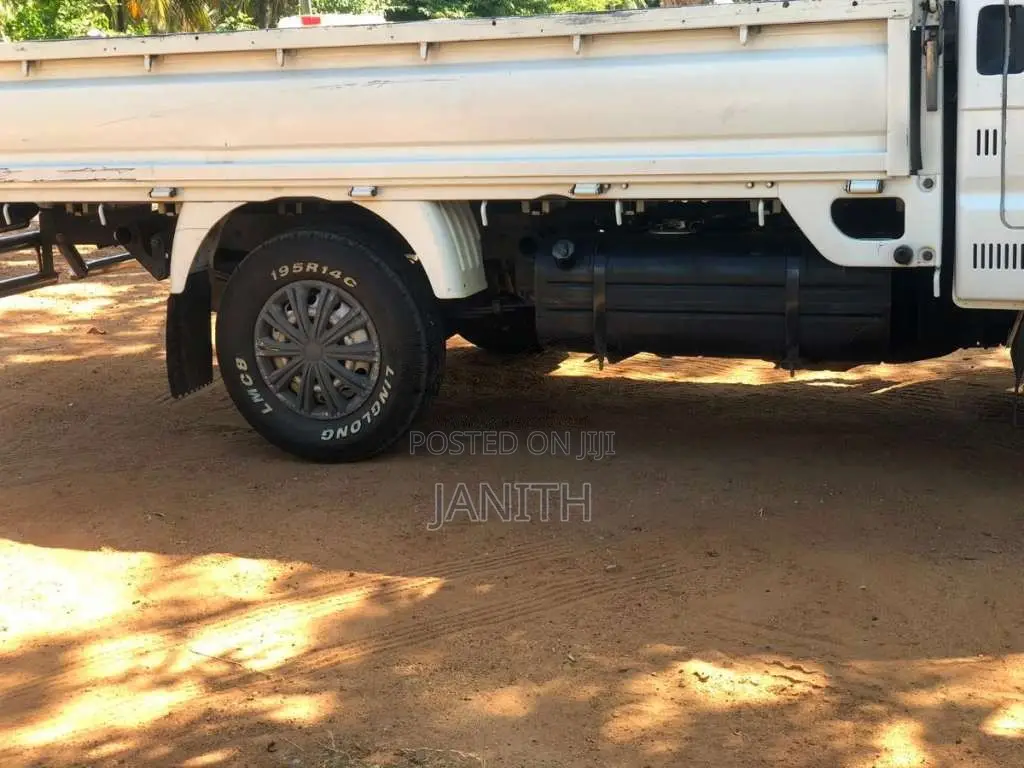 Nissan Vanette 2015 Lorry (Used)