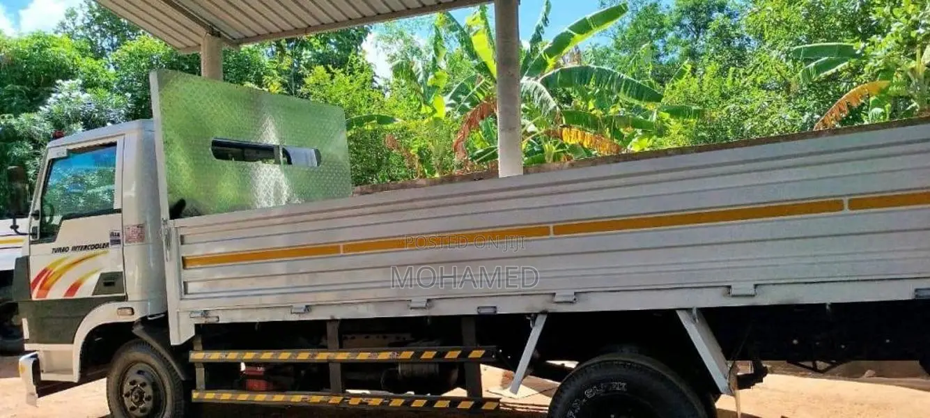 Tata 709 2014 Lorry (Used)