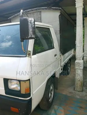 Mitsubishi L300 1981 Lorry (Used)