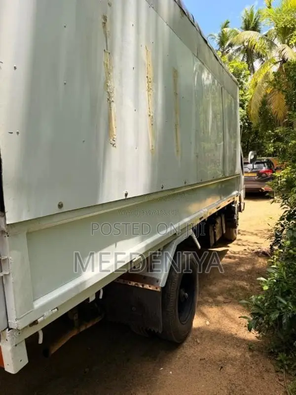 Nissan Atlas 1995 Lorry (Used)