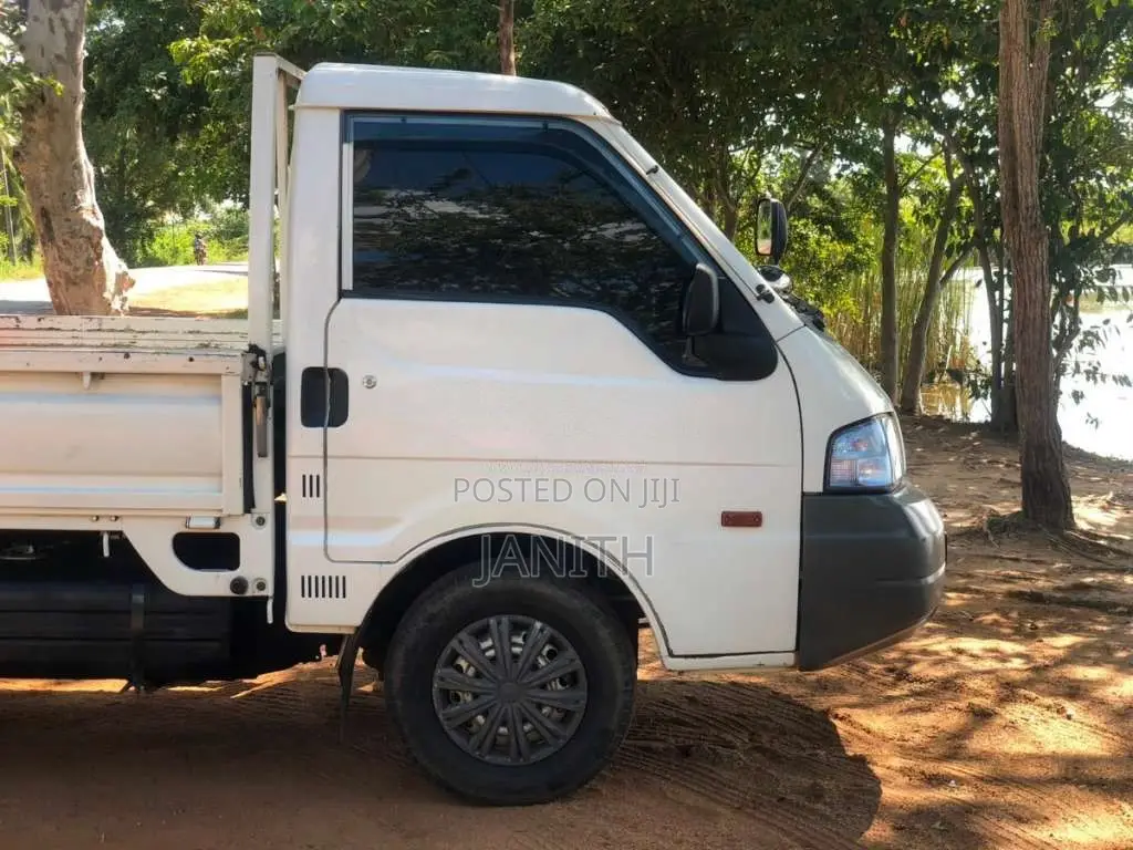 Nissan Vanette 2015 Lorry (Used)