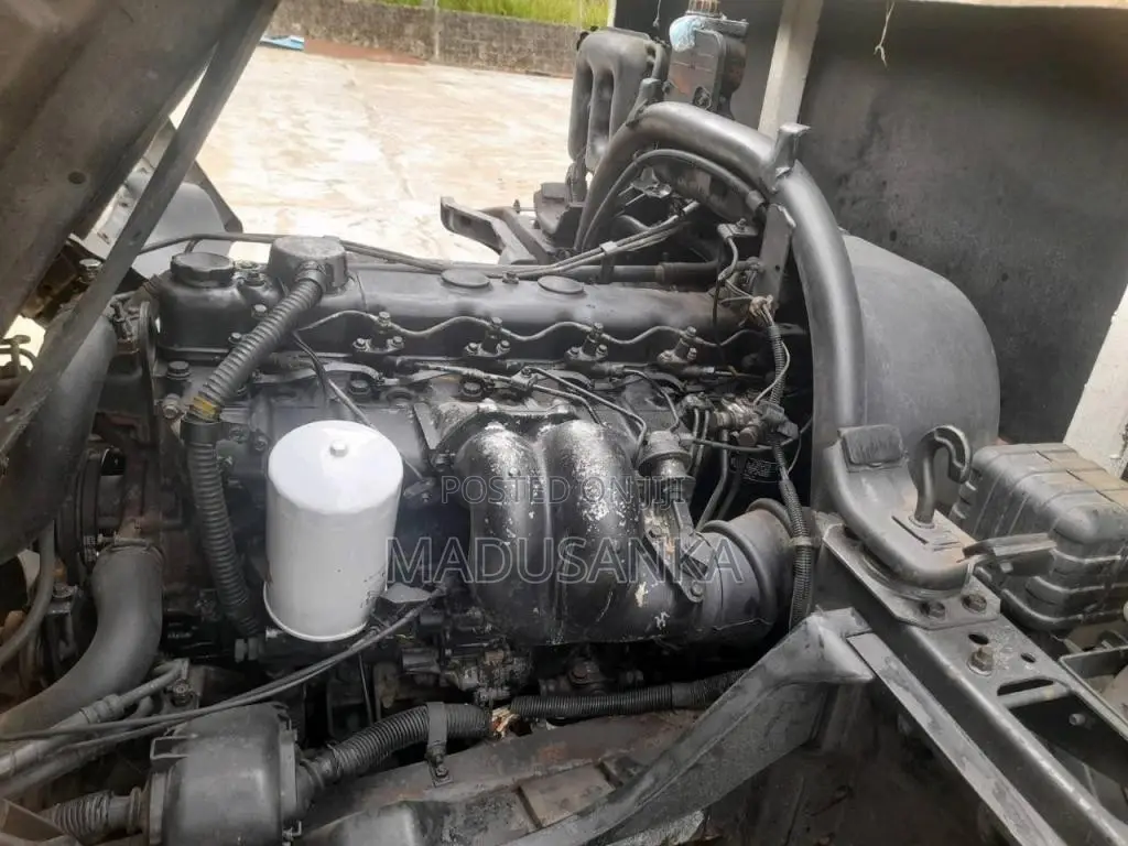 Mitsubishi Canter 2018 Lorry (Used)