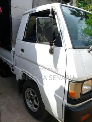 Mitsubishi L300 1981 Lorry (Used)
