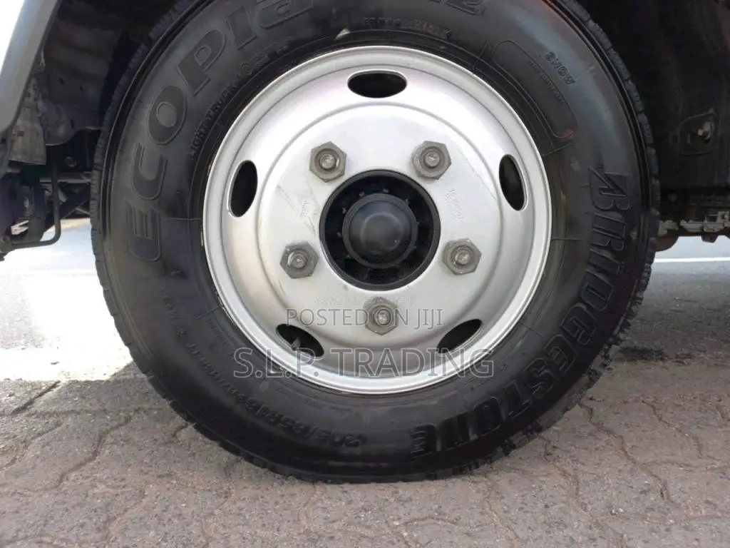 Isuzu ELF 2022 Lorry Unregistered (Recondition)