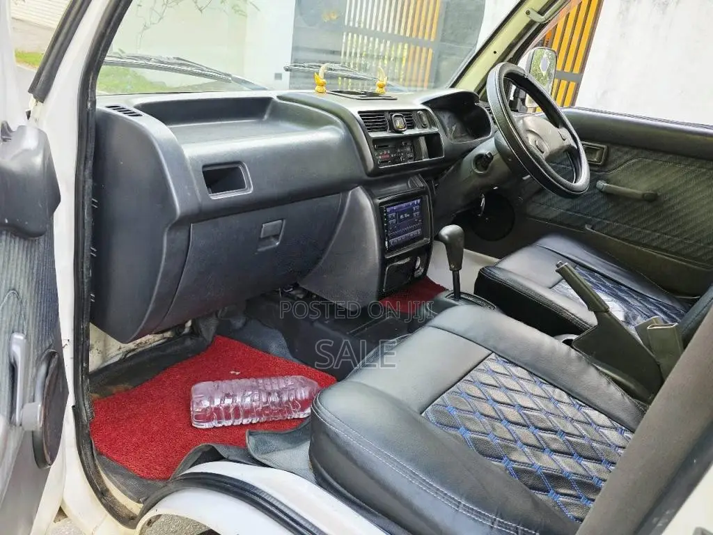 Daihatsu Hijet BOX 2003 Lorry (Used)