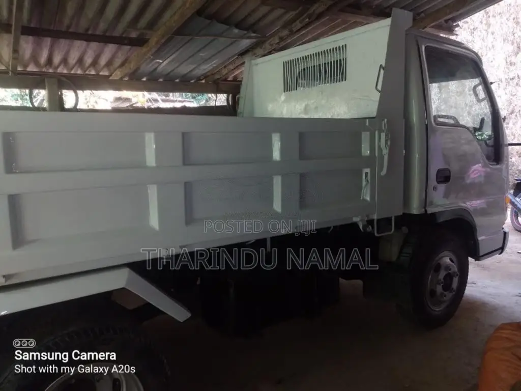 Isuzu Tipper 1998 Lorry (Used)