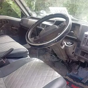Nissan Vanette 1995 Lorry (Used)