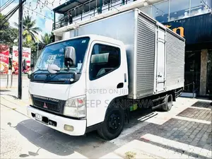 Mitsubishi Canter 2012 Lorry (Used)