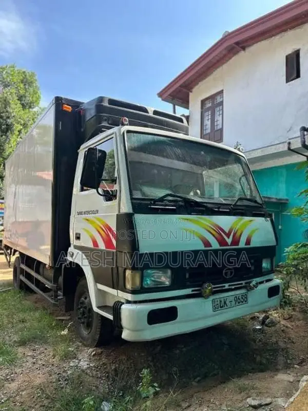 Tata Freezer 2013 Lorry (Used)
