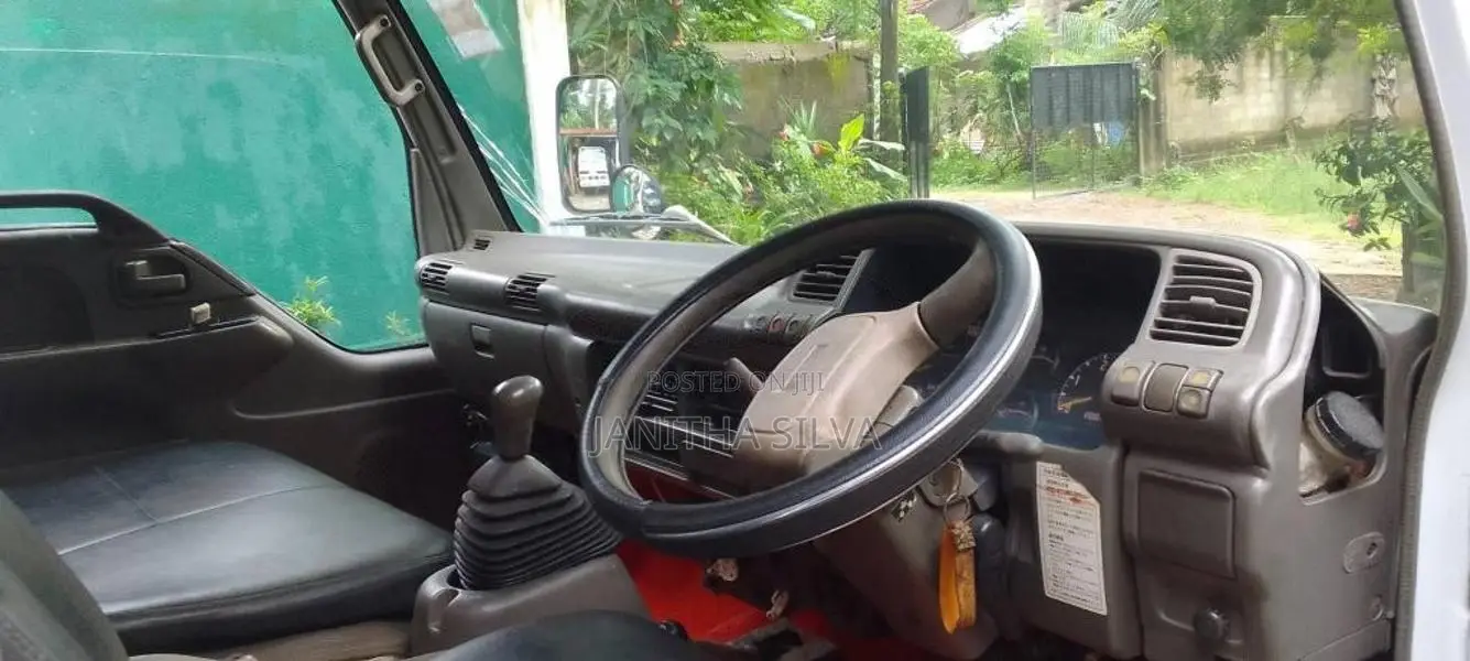 Isuzu ELF TIPPER 1981 Lorry (Used)