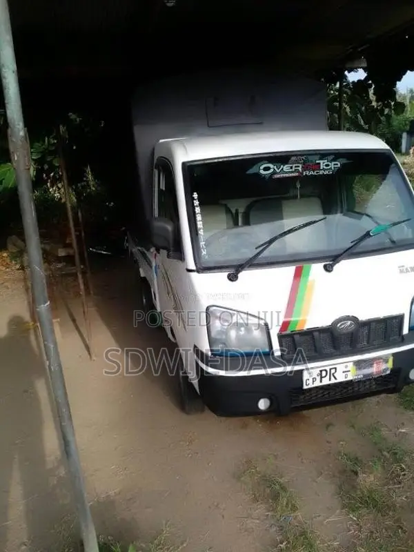 Mahindra Maxximo 2012 Lorry (Used)