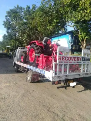 Isuzu Carrier 1990 Lorry (Used)